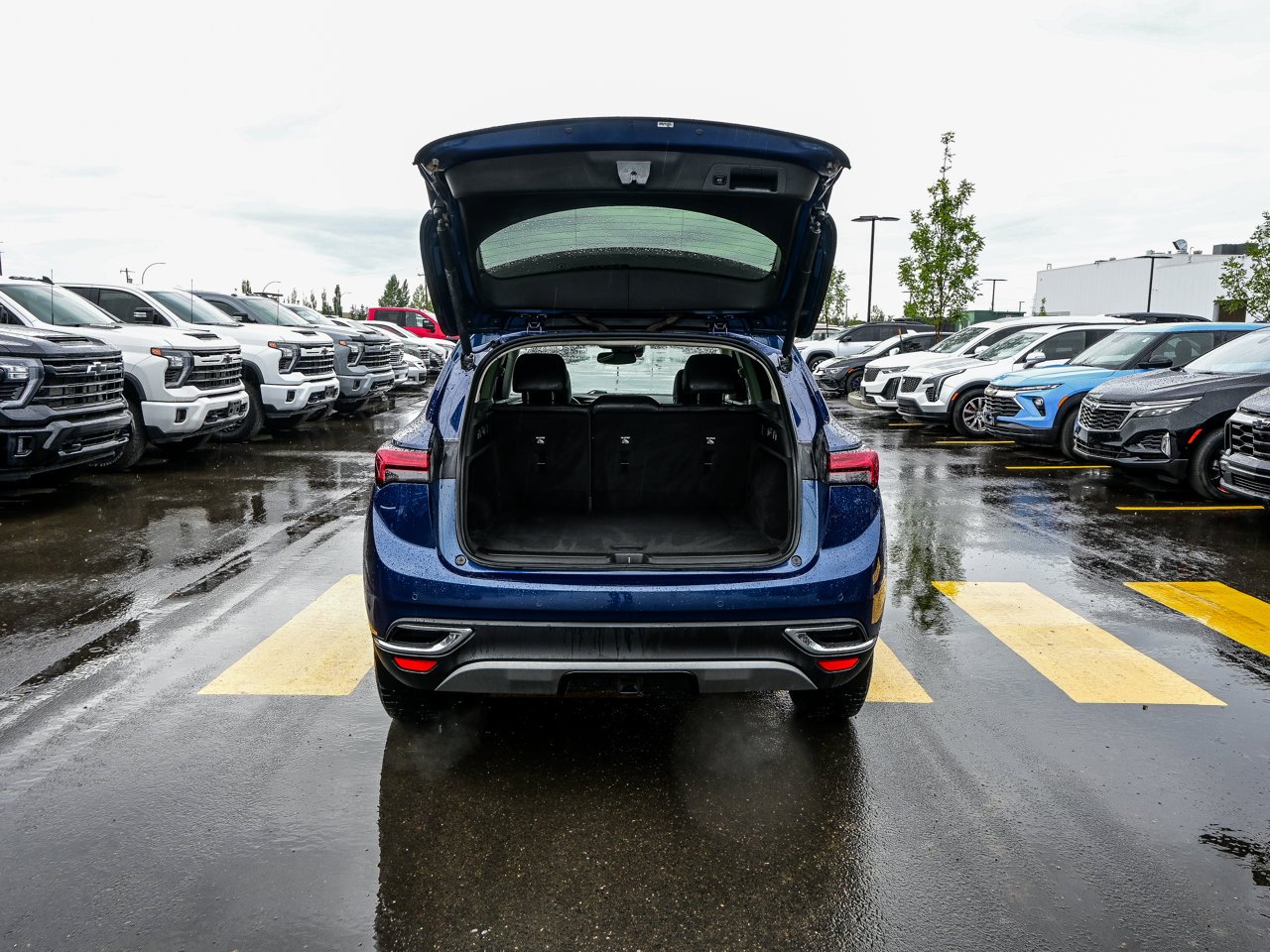 2022 Buick Envision AWD 4dr Essence Blue Sherwood Park - photo #12