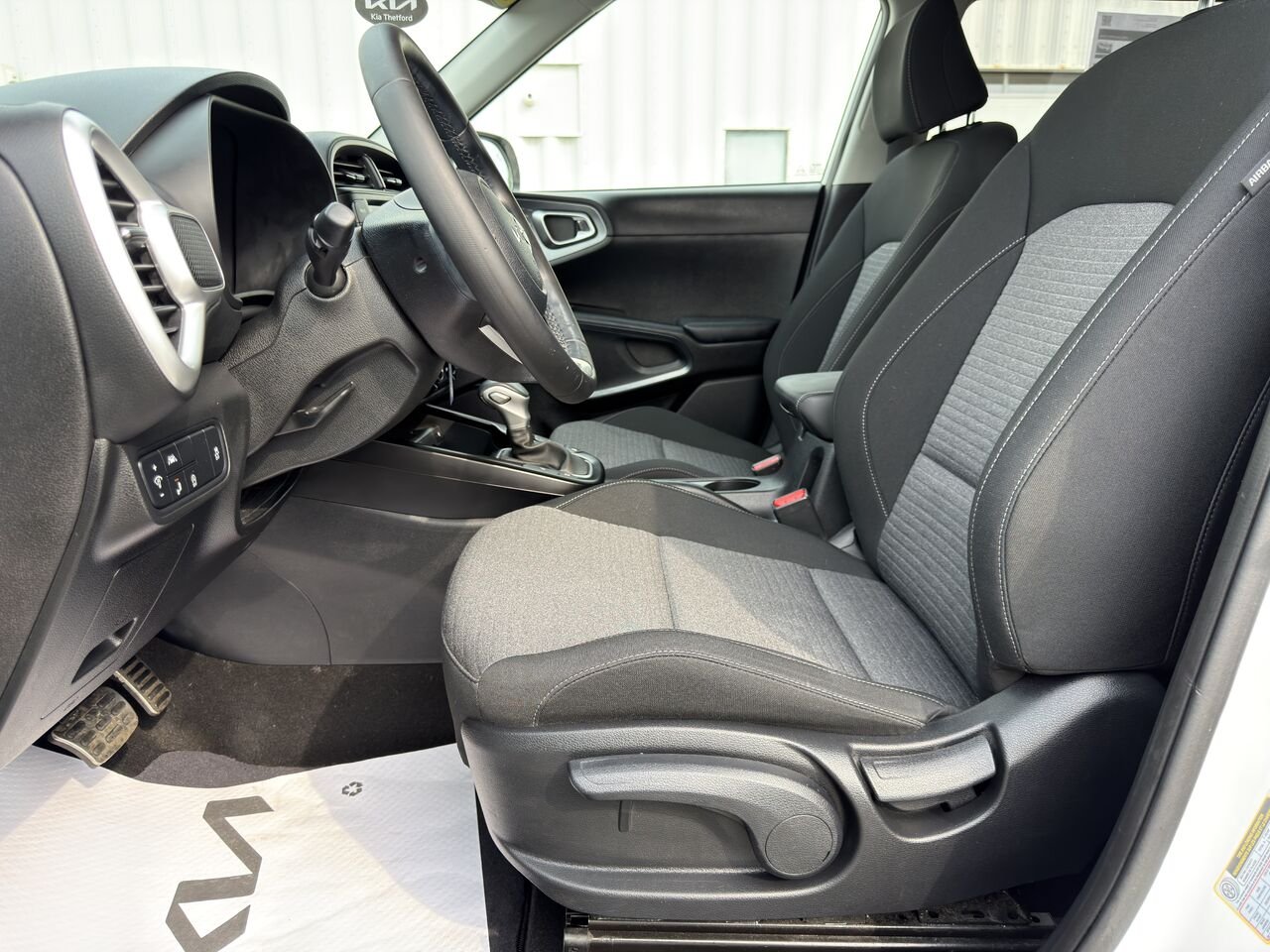 Kia Soul 2022 Blanc Thetford Mines - photo #10