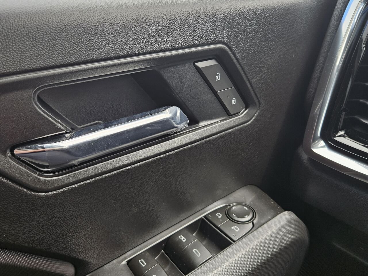 2026 GMC Canyon Elevation cabine multiplace 4RM Sterling Metallic Thetford Mines - photo #12