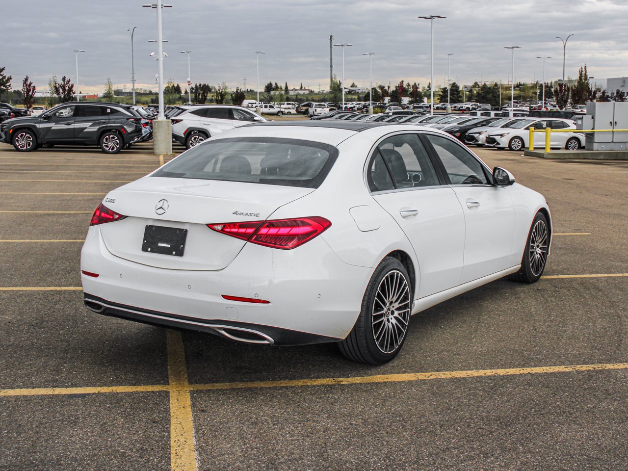 2024 Mercedes-Benz C-Class C 300 4MATIC Sedan White Sherwood Park - photo #8