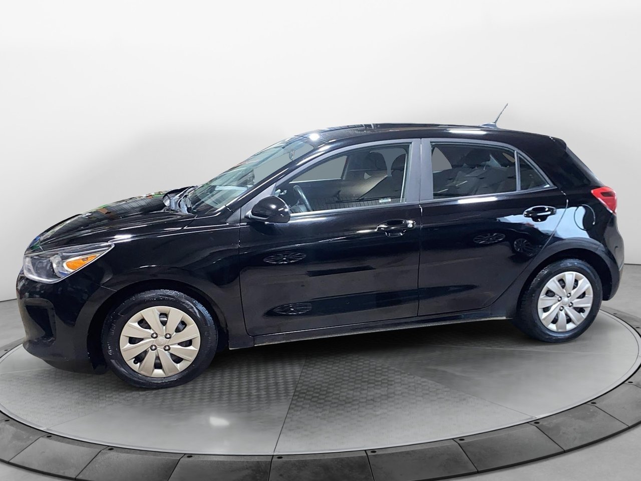 Kia Rio 5-door NIV 3KPA25AB6JE039972 2018 Noir Chicoutimi - photo #5