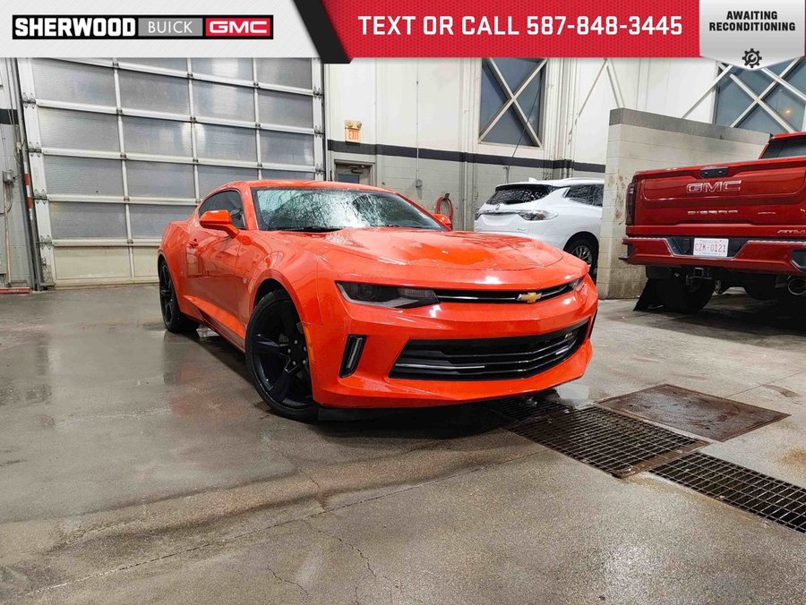 2018 Chevrolet Camaro 2018 Red