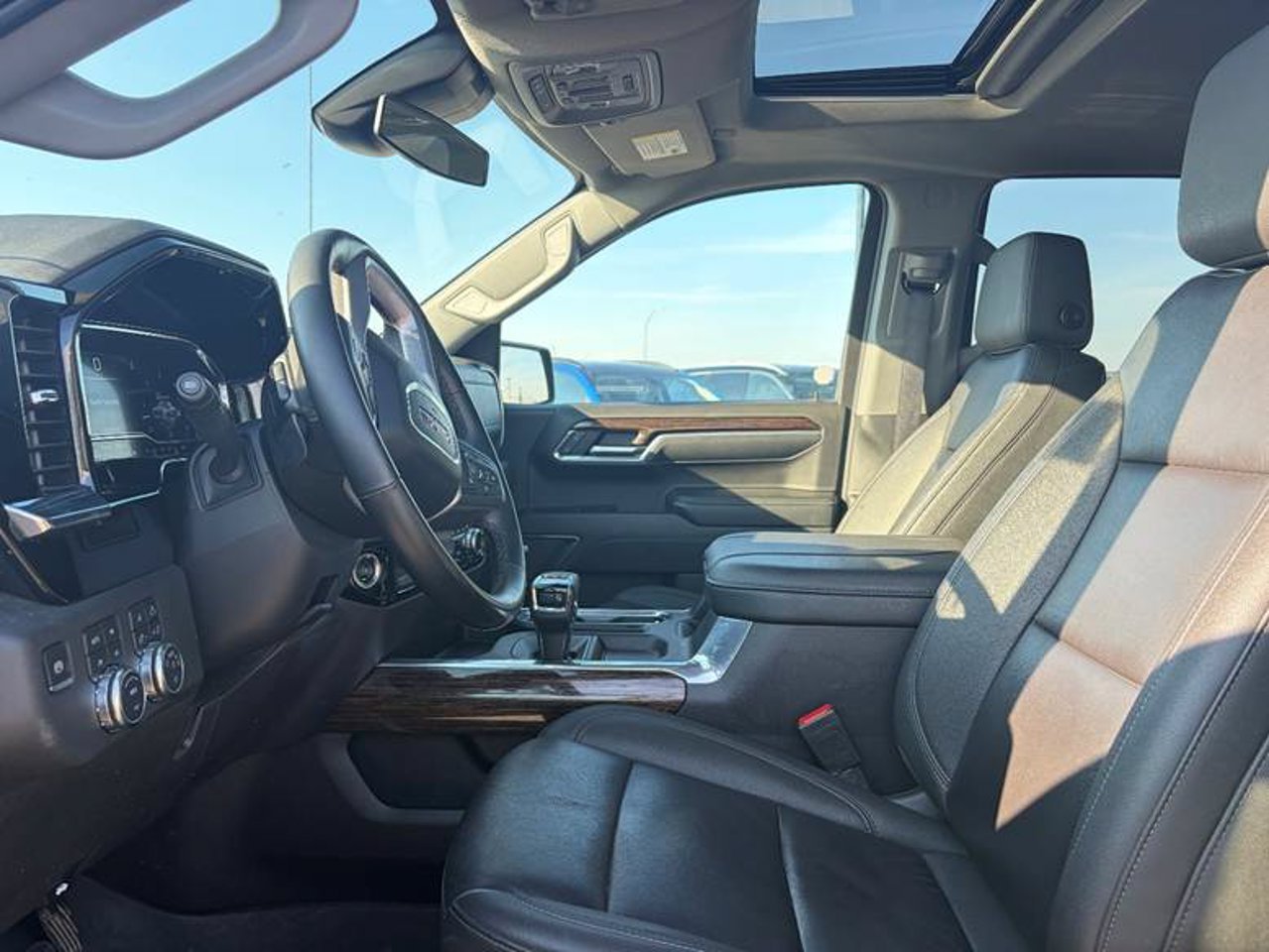2024 GMC Sierra 1500 4WD Crew Cab 147 Elevation Black Sherwood Park - photo #5