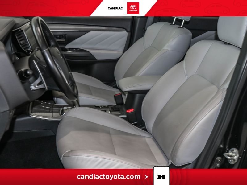 2020 Mitsubishi Outlander Plug-In Hybrid Black Saint-Eustache - photo #15