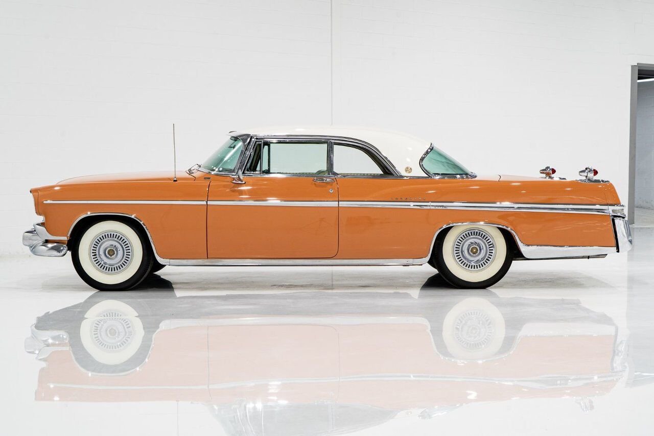 Chrysler IMPERIAL *PRIX EN USD* 354cu.in. FirePower V8 1 of 2098 built 1956 Orange Montréal - photo #23