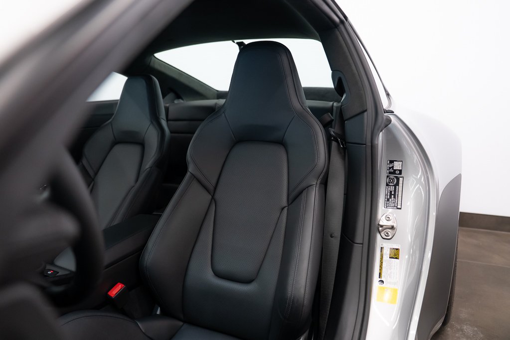 2026 Porsche 911 Carrera GTS Coupe \\ \\ NO LUXURY TAX Silver Kirkland - photo #22