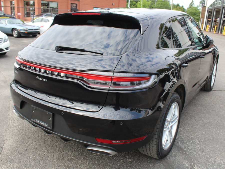 2019 Porsche Macan 2019 Black