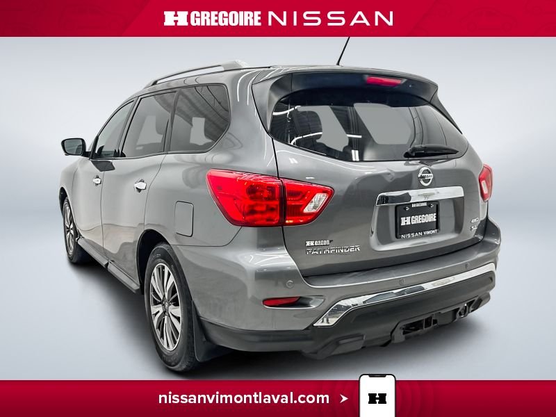 2017 Nissan Pathfinder Grey Laval - photo #5