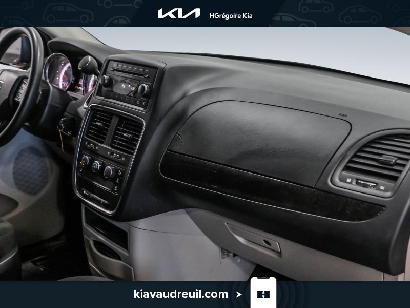 2017 Dodge GR Caravan Blainville - photo #19