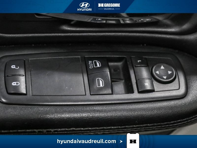 Dodge GR Caravan 2018 Noir Laval - photo #16