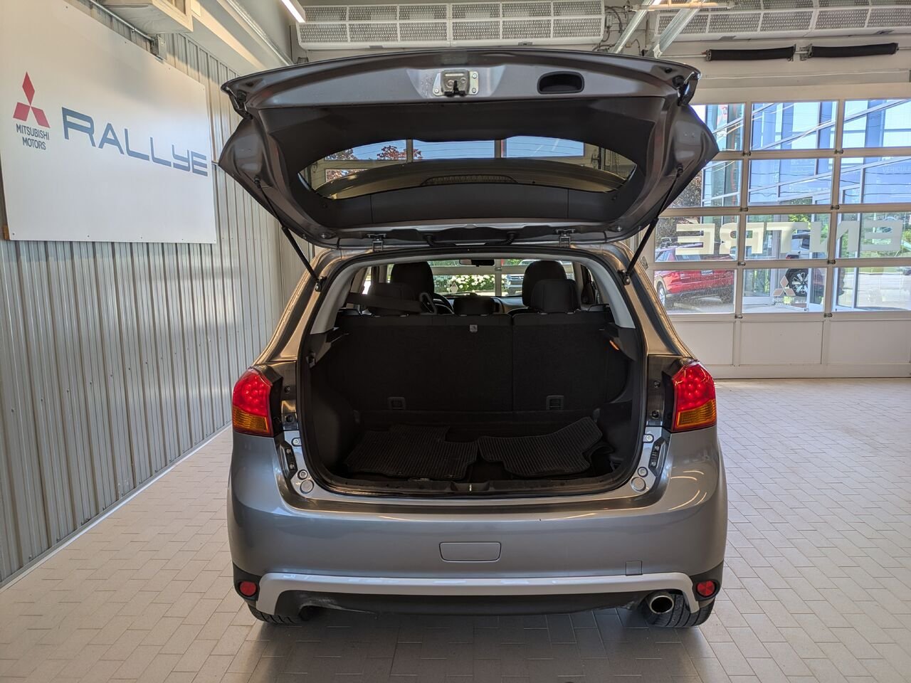2015 Mitsubishi RVR Grey Gatineau - photo #3