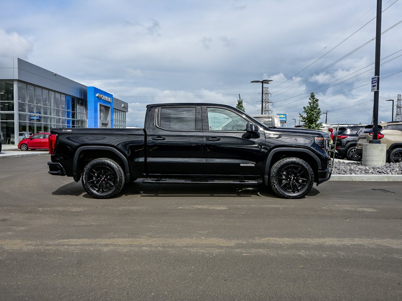 2024 GMC Sierra 1500 4WD Crew Cab 147 Elevation Black Sherwood Park - photo #14