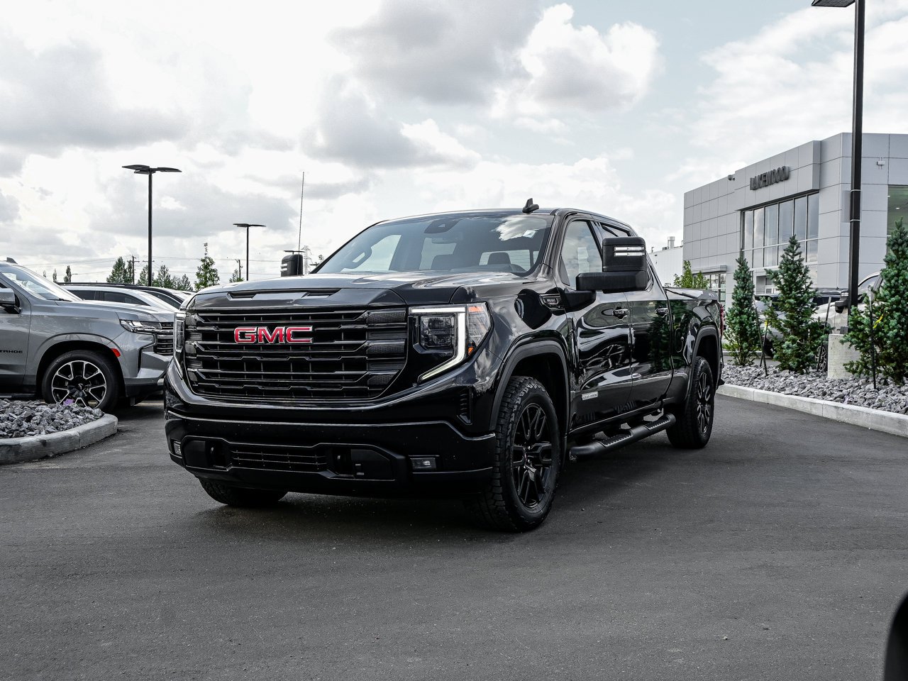 2023 GMC Sierra 1500 4WD Crew Cab 157 Elevation Black Sherwood Park - photo #3