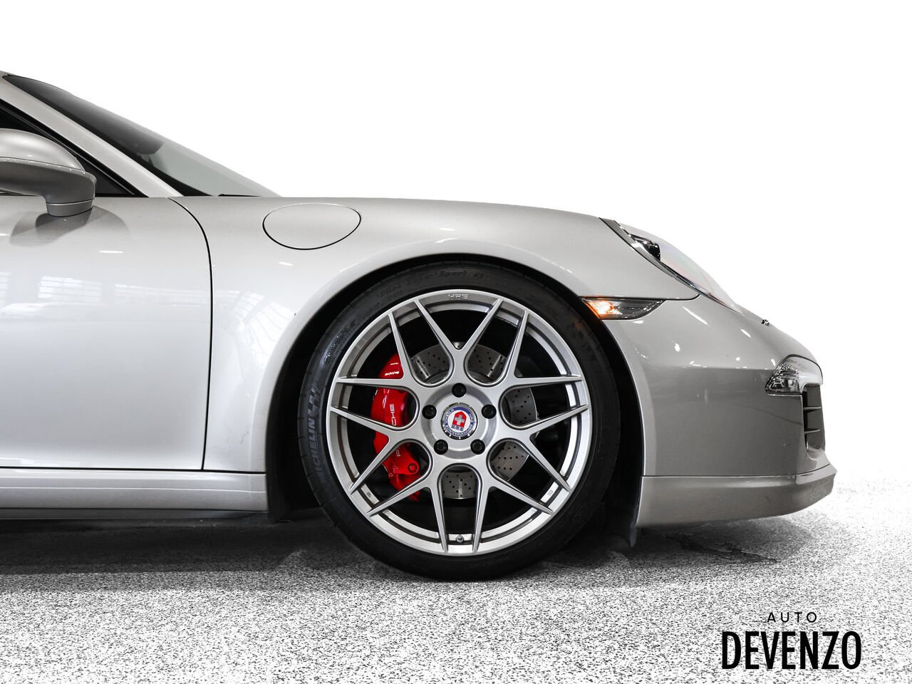 2013 Porsche 911 Silver Saint-Eustache - photo #4