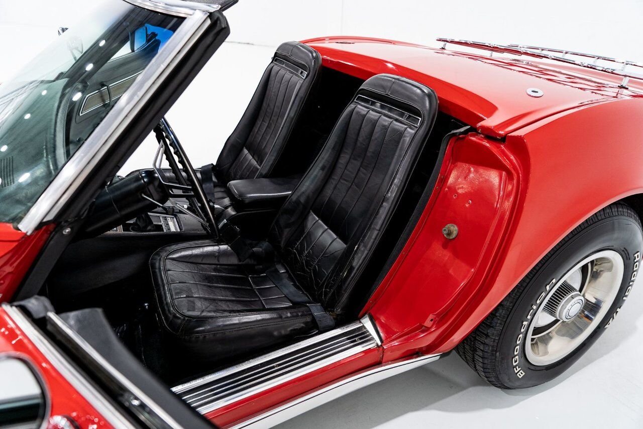 Chevrolet Corvette *PRIX EN USD* Matching# LT1 350/330HP 1971 Rouge Montréal - photo #13