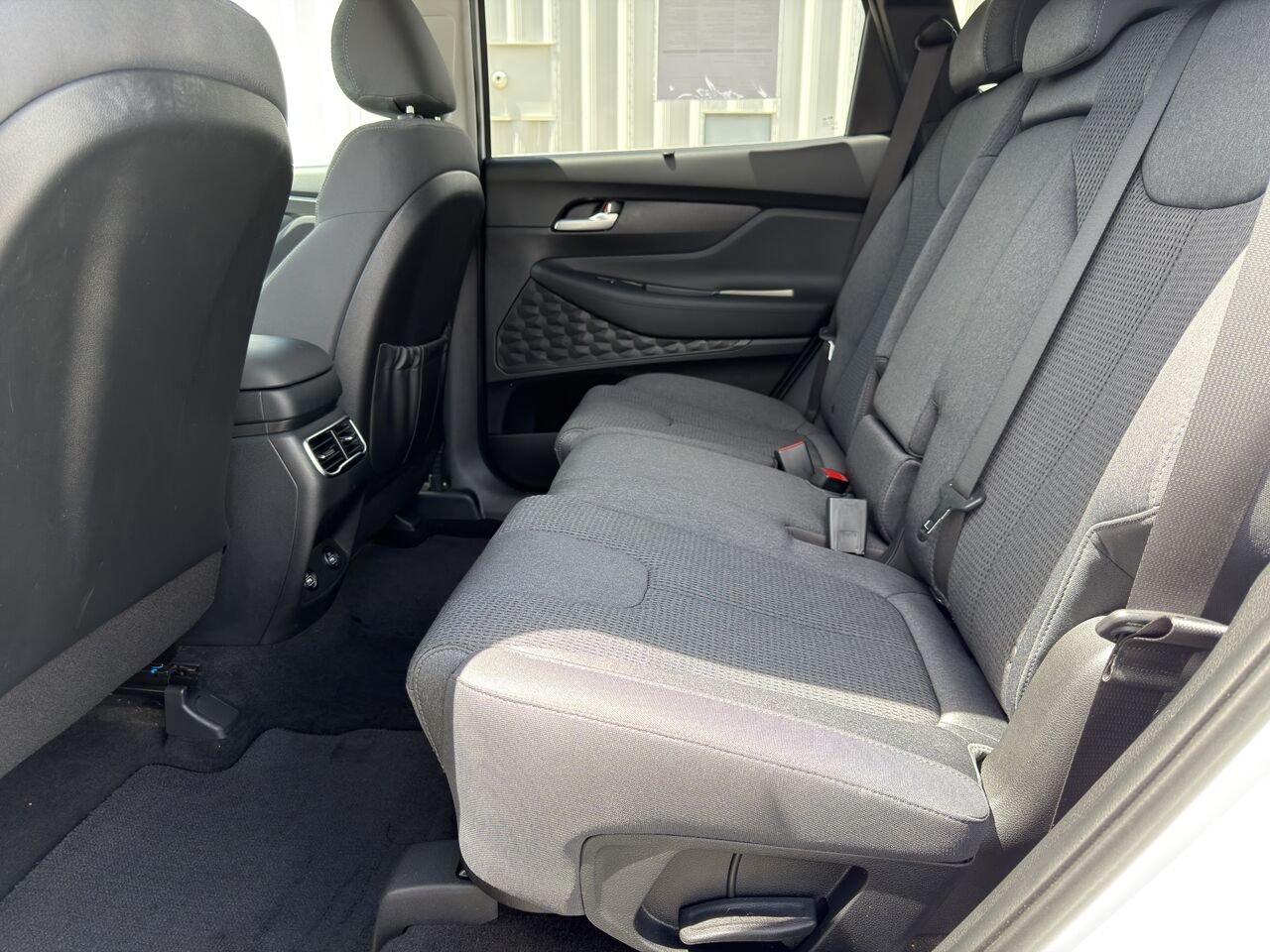 2023 Hyundai Santa Fe White Thetford Mines - photo #9