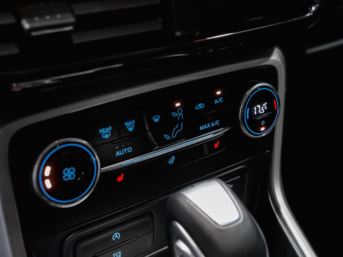 2020 Ford EcoSport TITANIUM Silver Montreal - photo #13