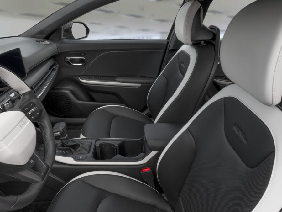 2026 KIA K4 Hatchback 2026 Aurora Black