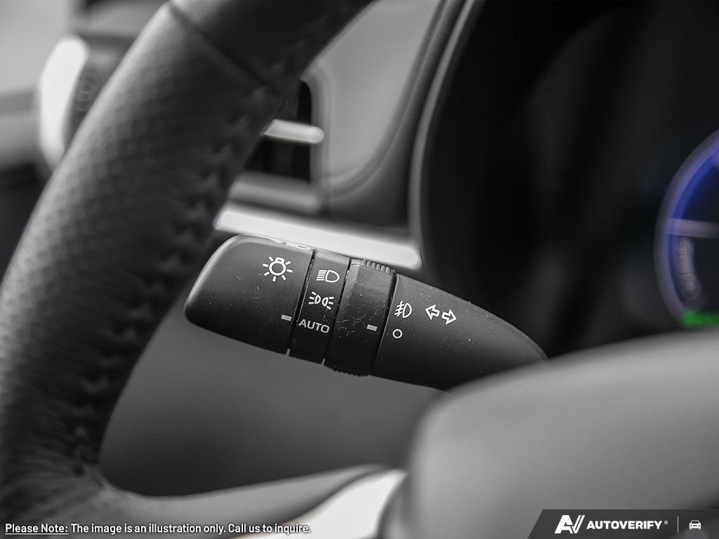 2026 Toyota Sienna 5TDGSKFC5TS275824 Wind Chill Pearl Sherbrooke - photo #22