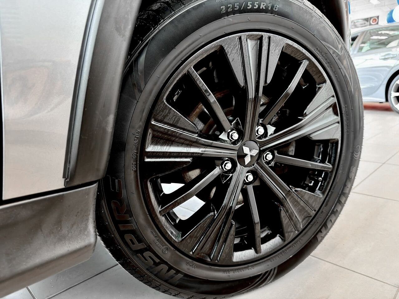 2021 Mitsubishi RVR Grey Notre-Dame-des-Prairies - photo #12