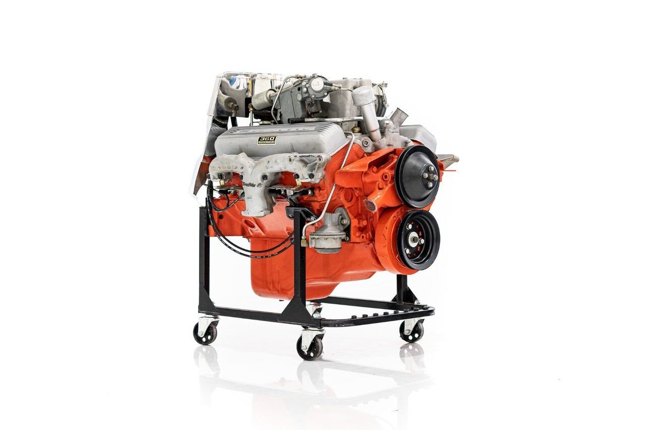1962 Chevrolet 327/360HP PRIX EN USD | Fuelie Original Factory Motor never installed or stamped Montreal - photo #21