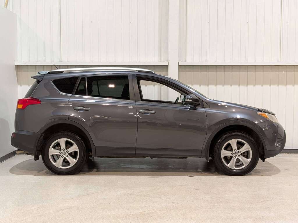 2015 Toyota RAV4 AWD 4dr XLE Grey Val-David - photo #5
