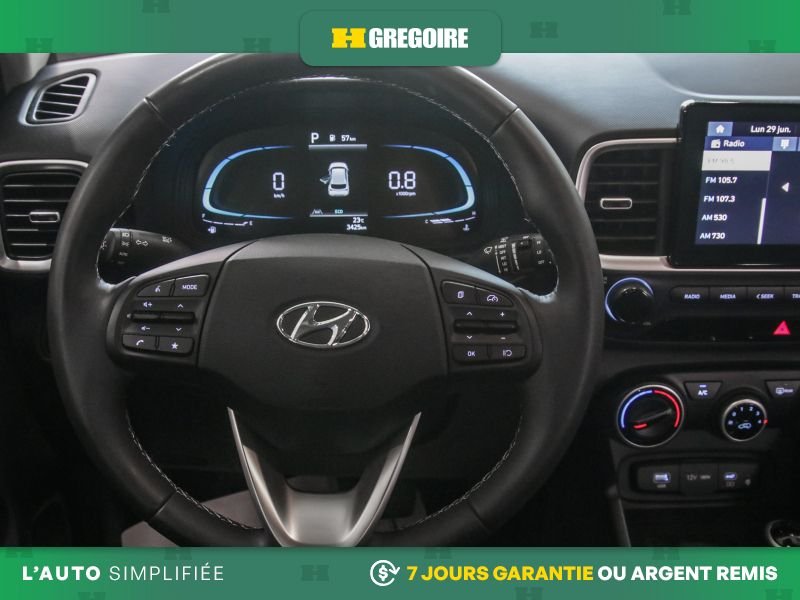 2026 Hyundai Venue White Saint-Eustache - photo #24