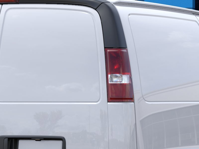 2026 CHEVROLET FOURGONNETTE EXPRESS UTILITAIRE Traction arrière 3500 135 po White Sherbrooke - photo #10
