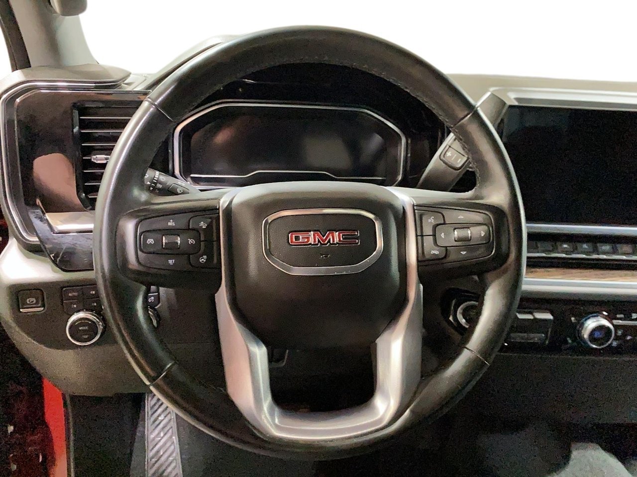 GMC Sierra 1500 NIV 3GTUUCEDXPG343116 2023 Rouge Chicoutimi - photo #11