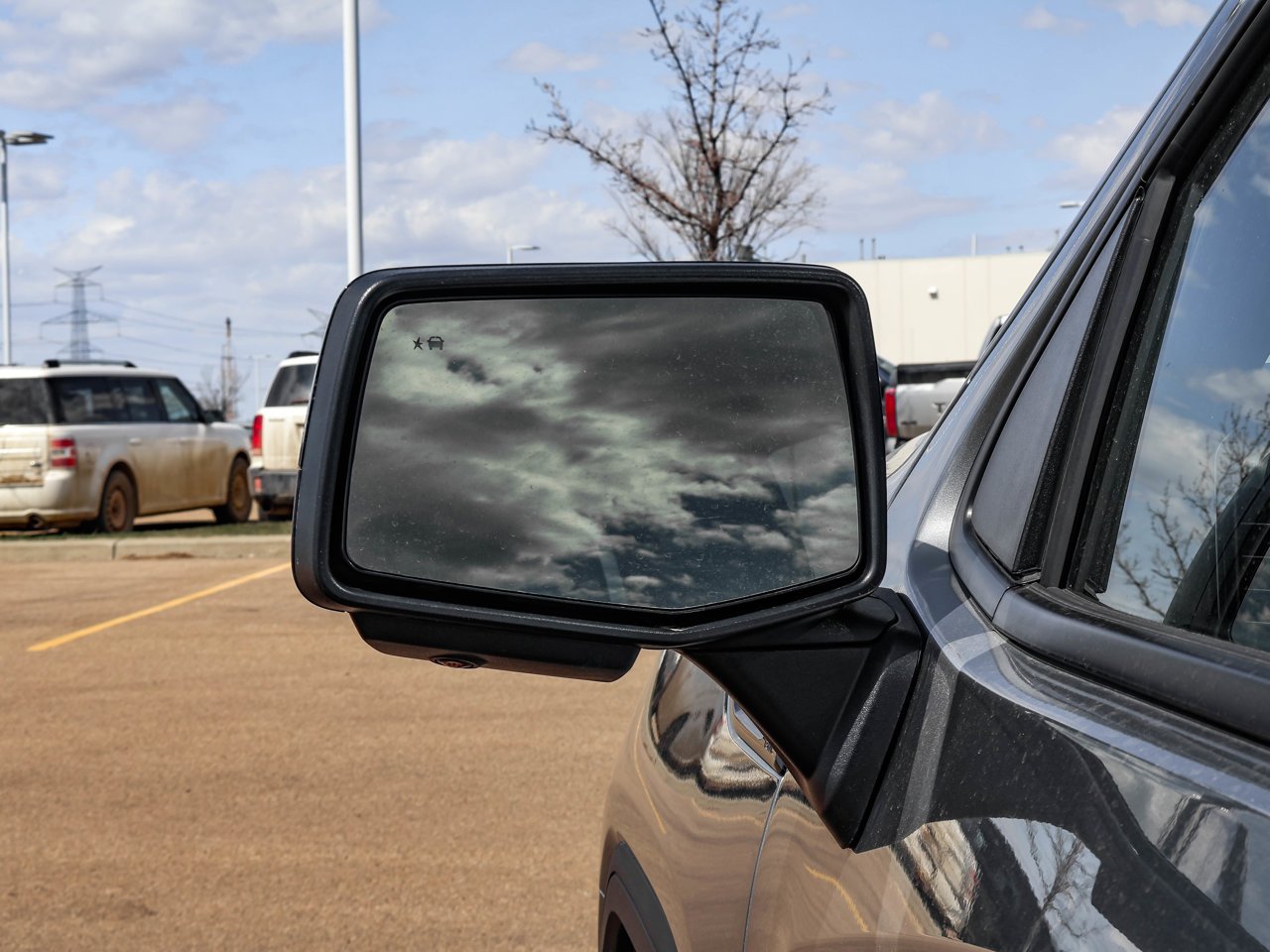 2026 GMC Sierra 1500 4WD Crew Cab 157 Elevation Grey Sherwood Park - photo #12