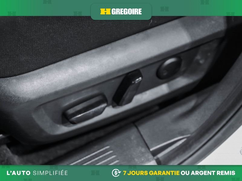 2021 Nissan Rogue White Laval - photo #16