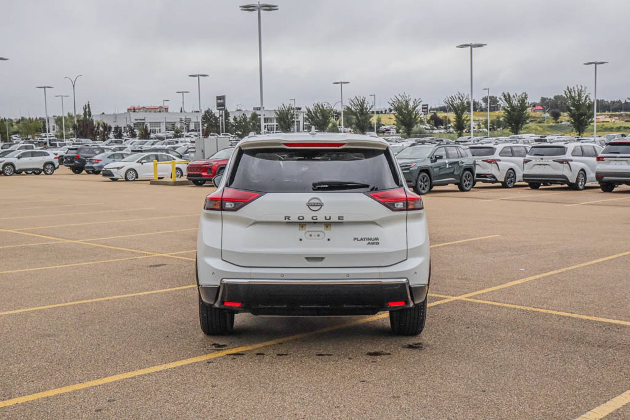 2024 Nissan Rogue AWD Platinum White Sherwood Park - photo #7