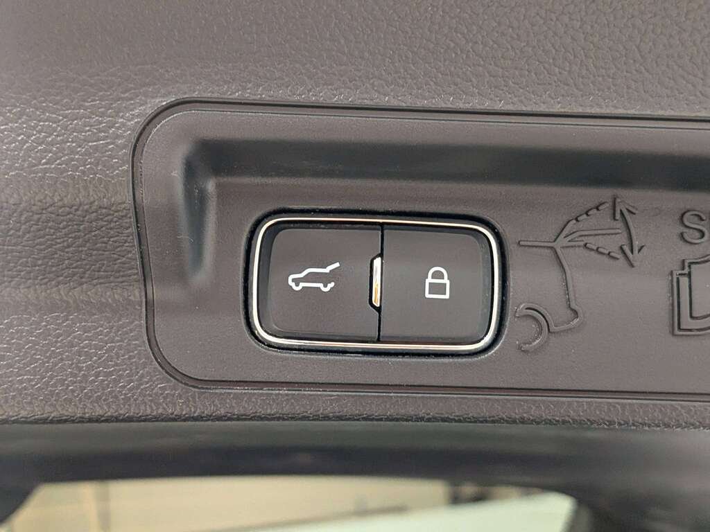 Ford Explorer ST-Line 4WD 2025 Noir Val-David - photo #9