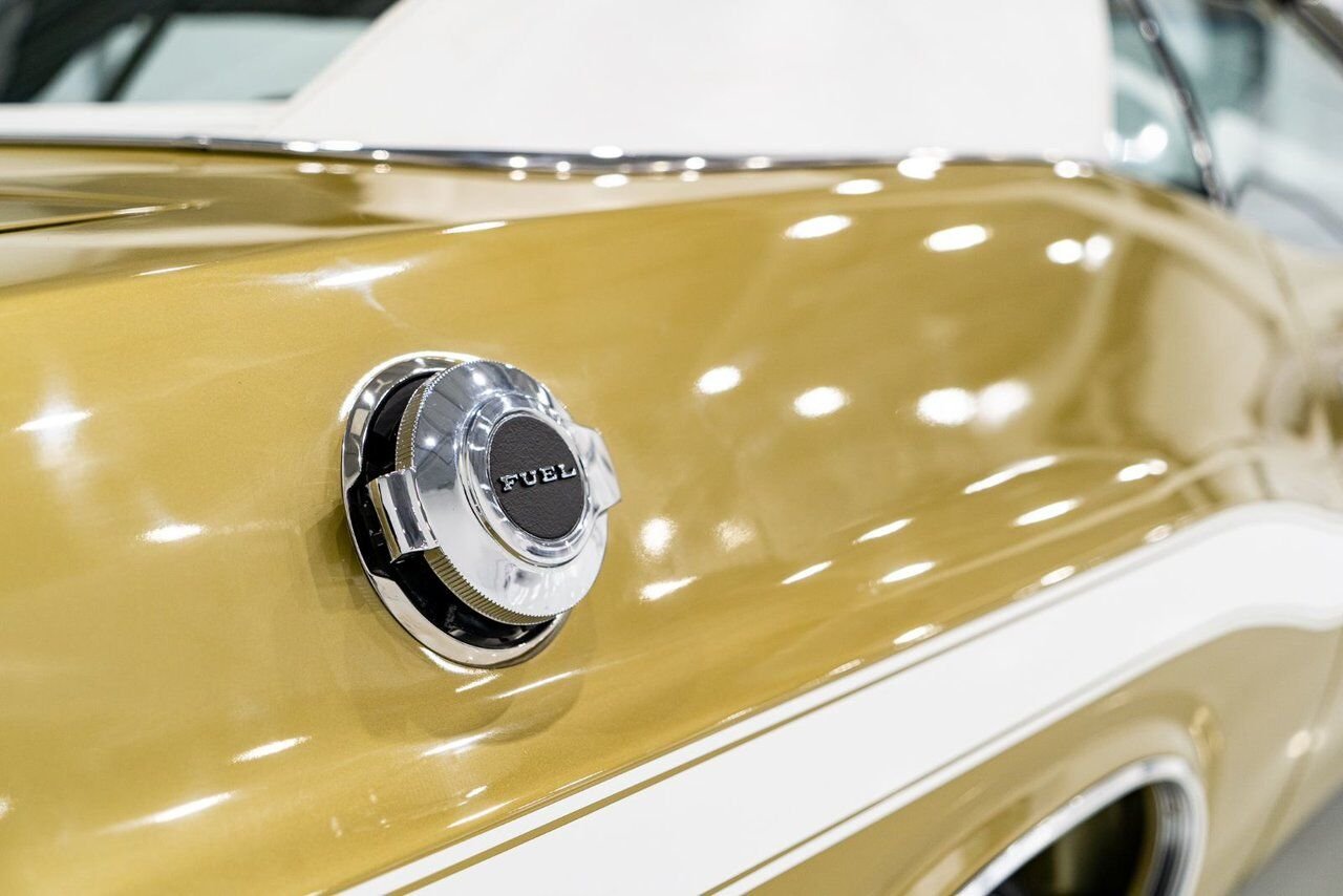 Dodge Challenger *PRIX EN USD* Convertible Fully restored to desirable specifications 1971 Or Montréal - photo #50