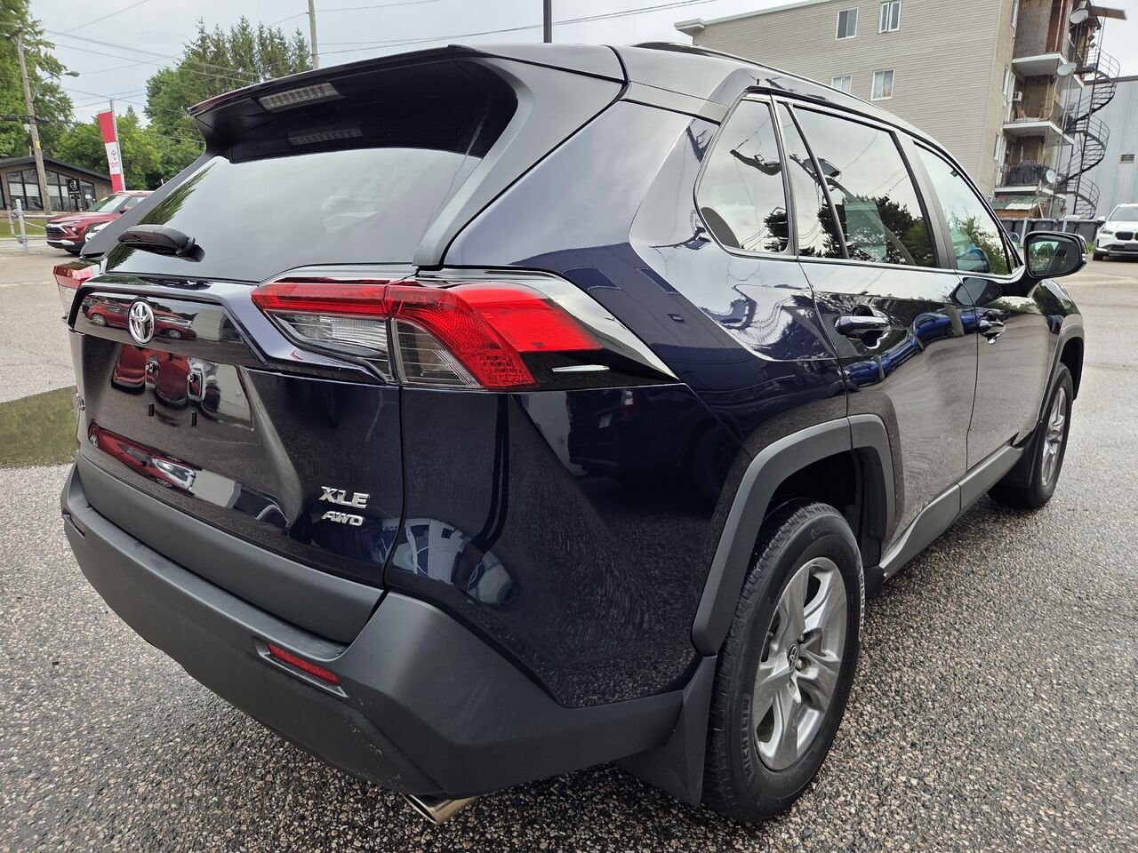 2022 Toyota RAV4 Blue Mont-Laurier - photo #4
