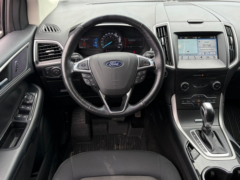 2017 Ford Edge 4dr SEL AWD Red Gatineau - photo #11