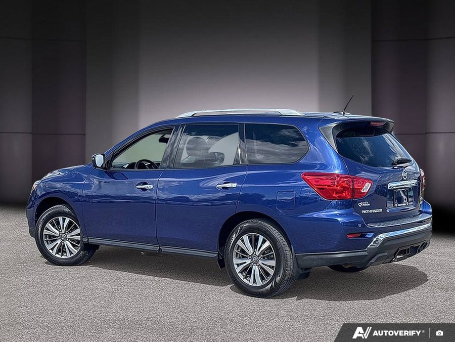 2018 Nissan Pathfinder 2018 Blue