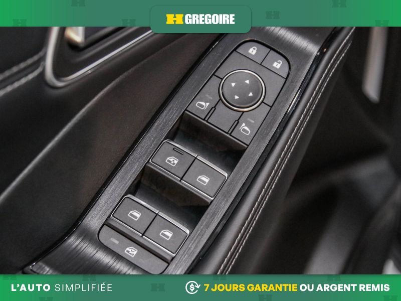2025 Nissan Rogue White Blainville - photo #11