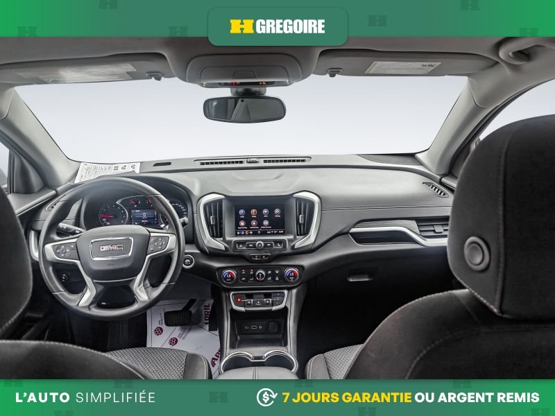 2024 GMC Terrain Grey Saint-Eustache - photo #22