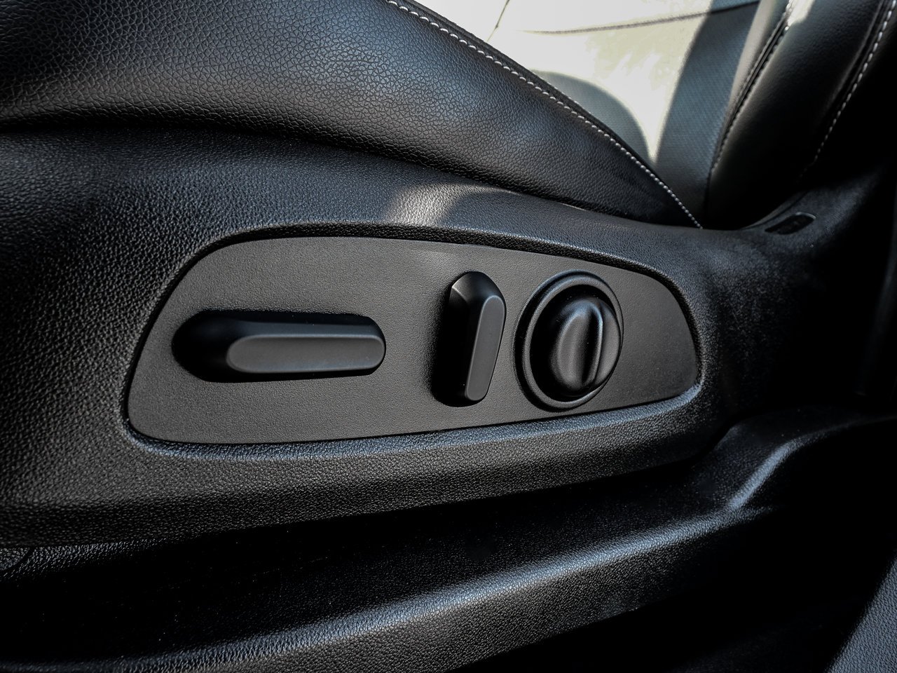 2022 GMC Terrain AWD 4dr SLT Black Sherwood Park - photo #17