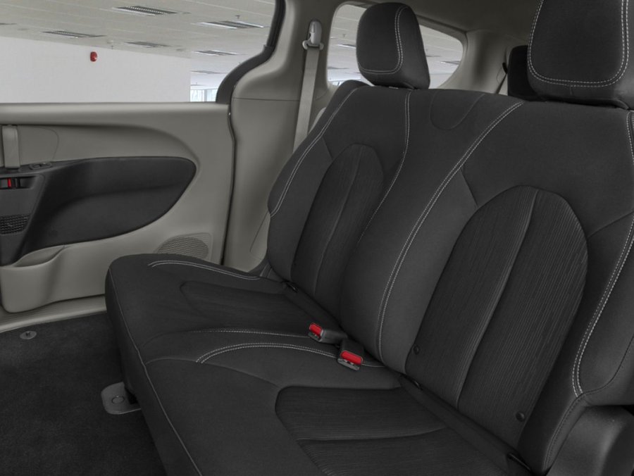 2027 CHRYSLER Grand Caravan 2027 Bright White