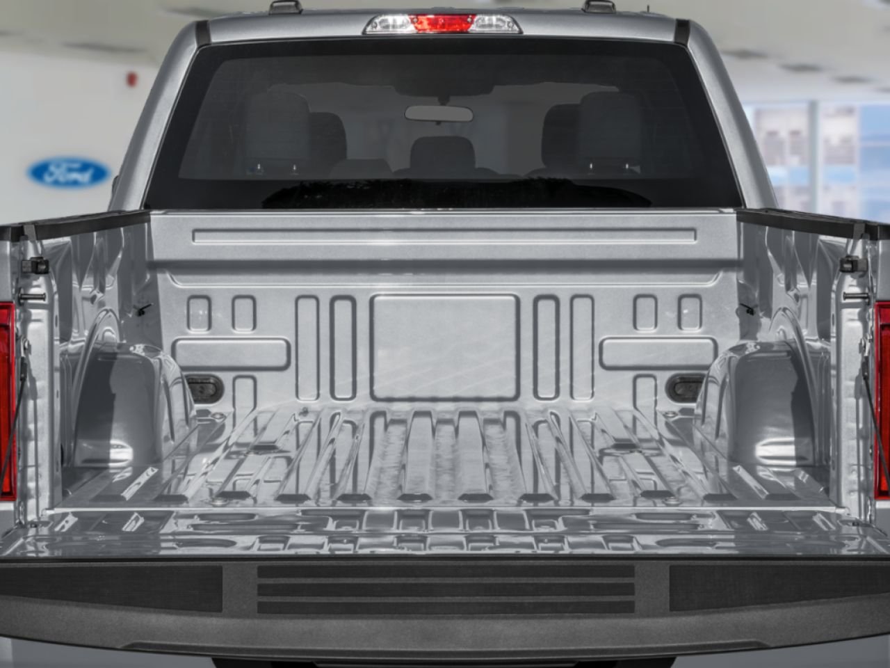 Ford F-150 2026 Noir agate métallisé Rouyn-Noranda - photo #9