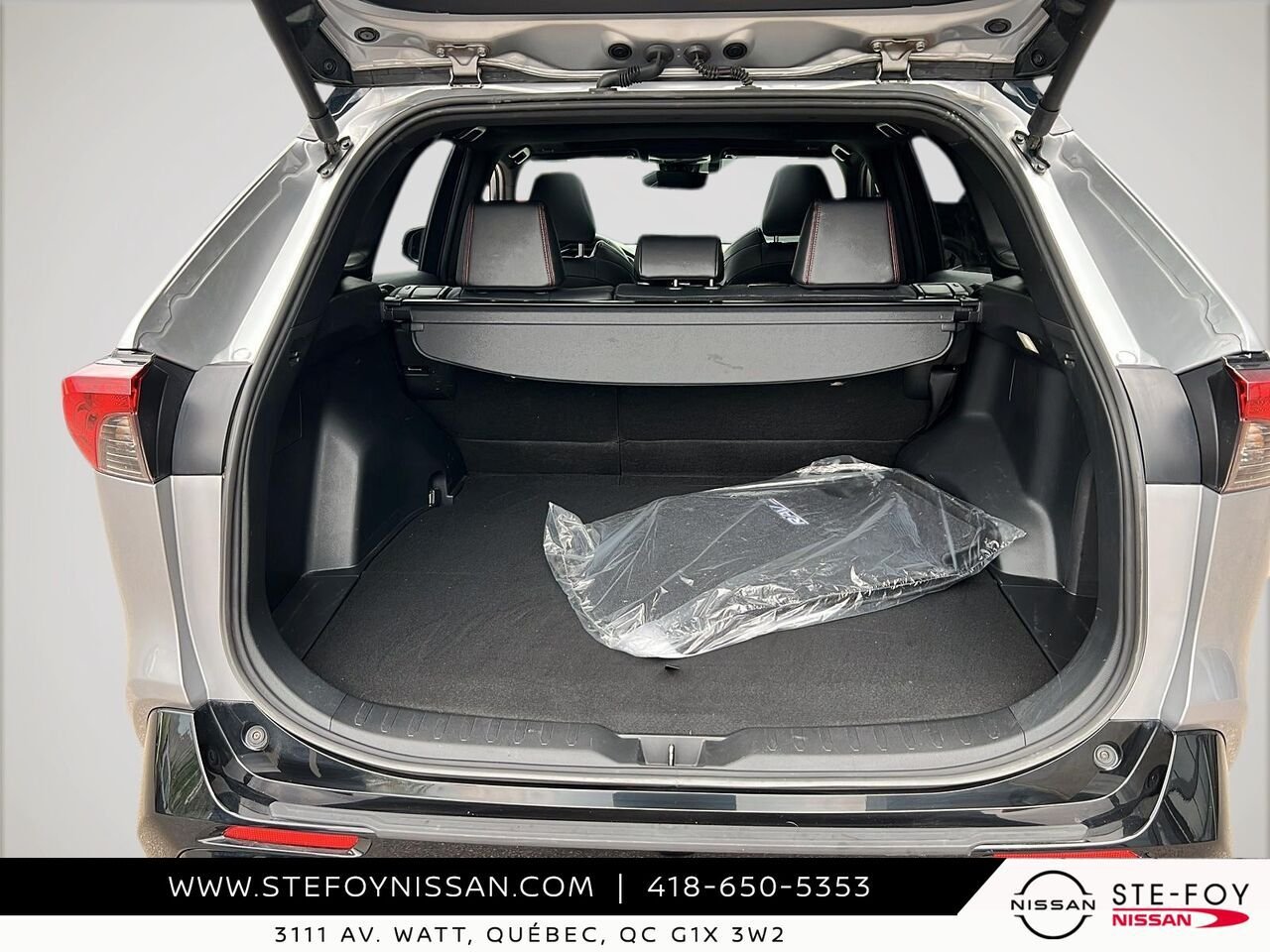Toyota RAV4 Prime XSE TRACTION INTEGRALE 2024 Argent Ste-Foy - photo #5