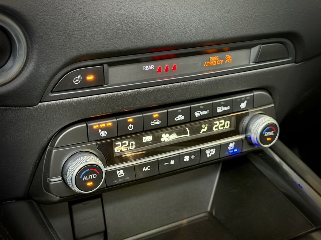 2021 Mazda CX-5 Grey Notre-Dame-des-Prairies - photo #28