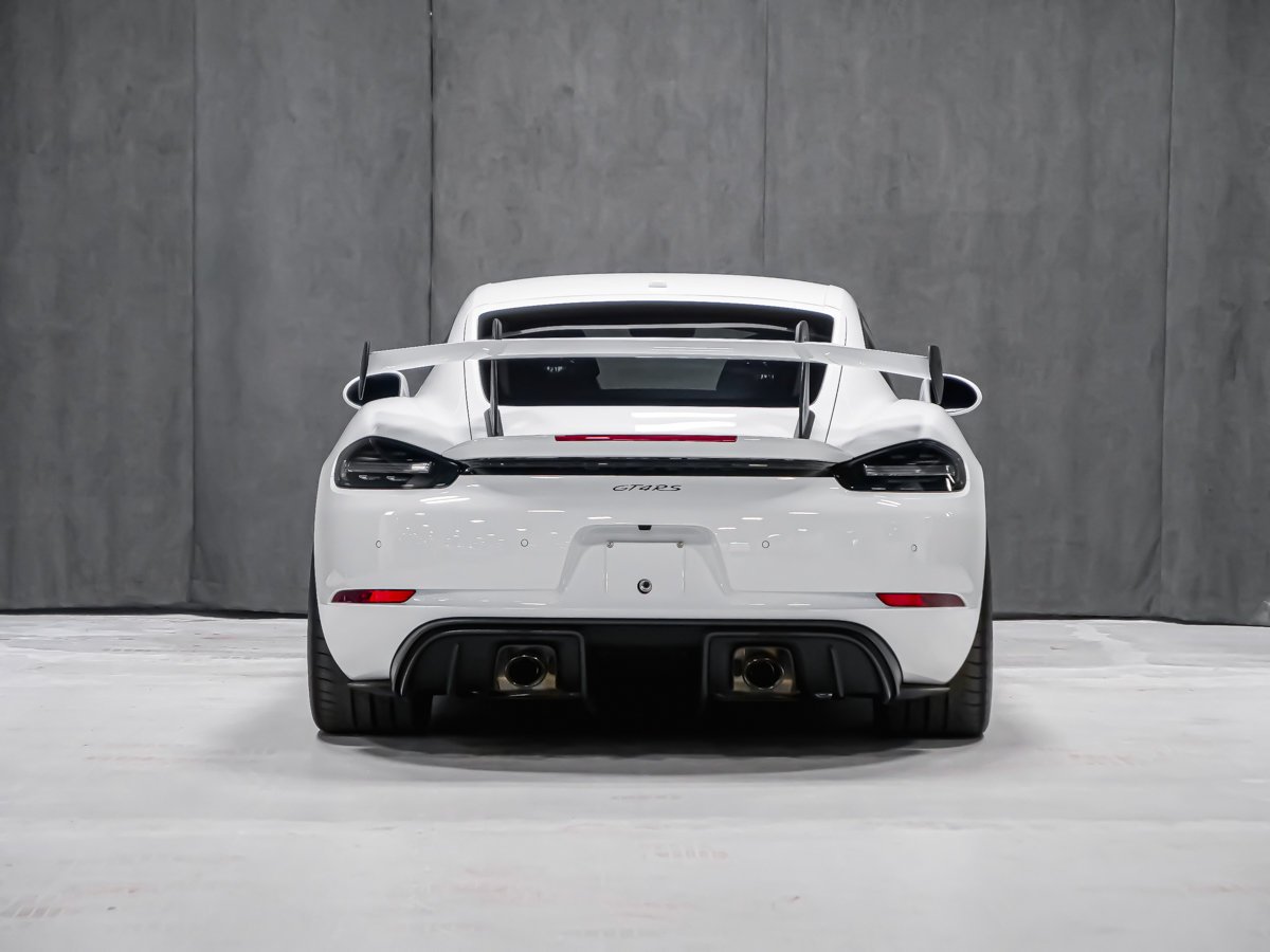 Porsche 718 Cayman GT4 RS 2025 Blanc Montréal - photo #5