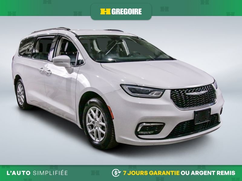 2022 Chrysler Pacifica White Saint-Eustache - photo #0
