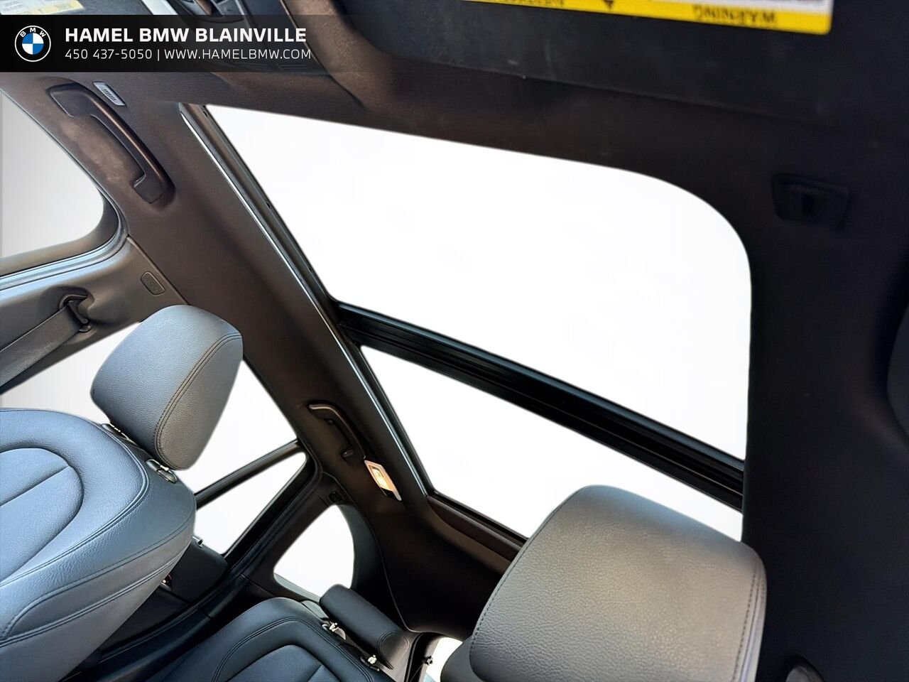 BMW X1 xDrive28i 4 portes TI 2017 Noir Blainville - photo #15