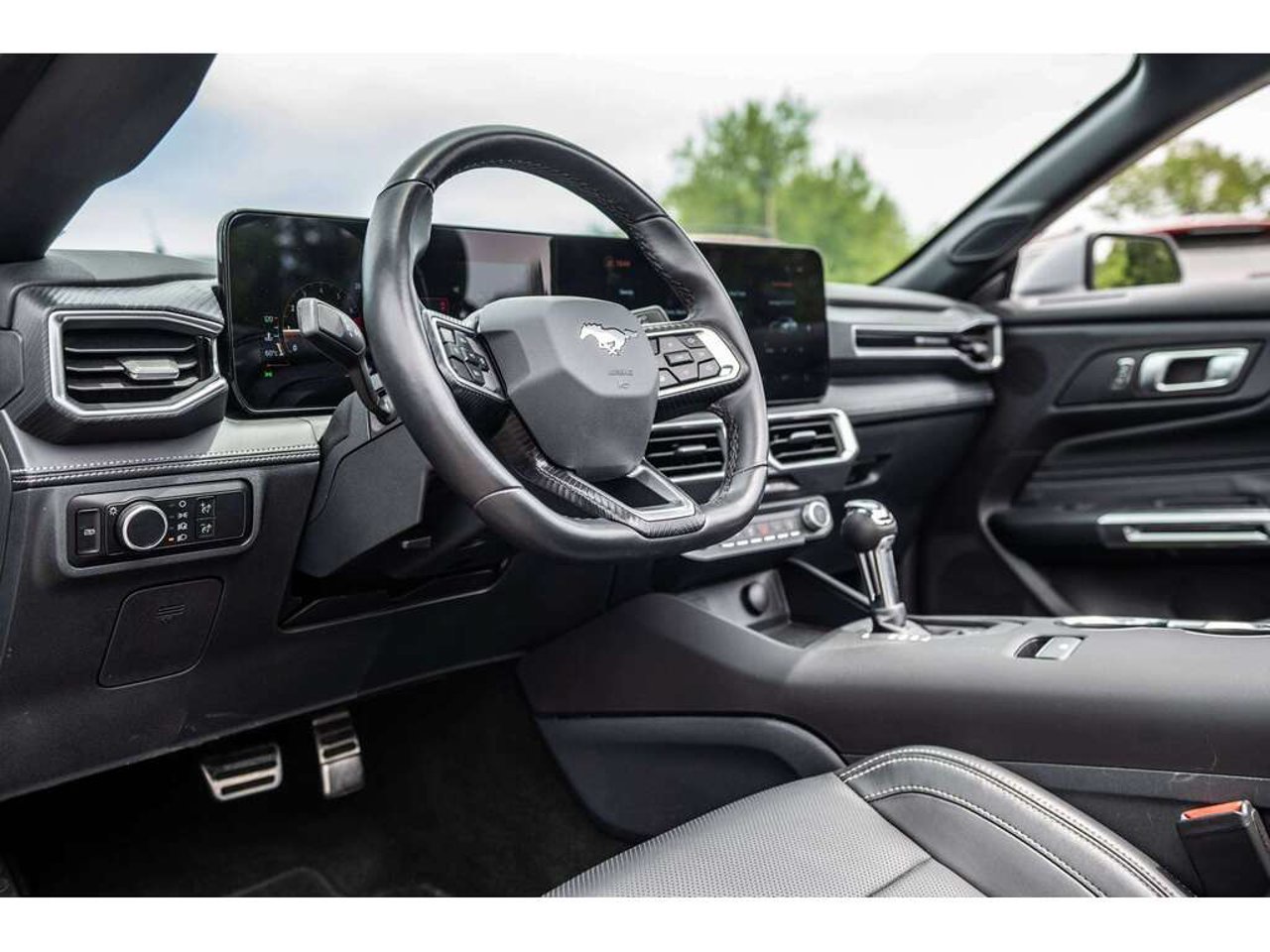 2025 Ford Mustang Silver Sainte-Julienne - photo #14