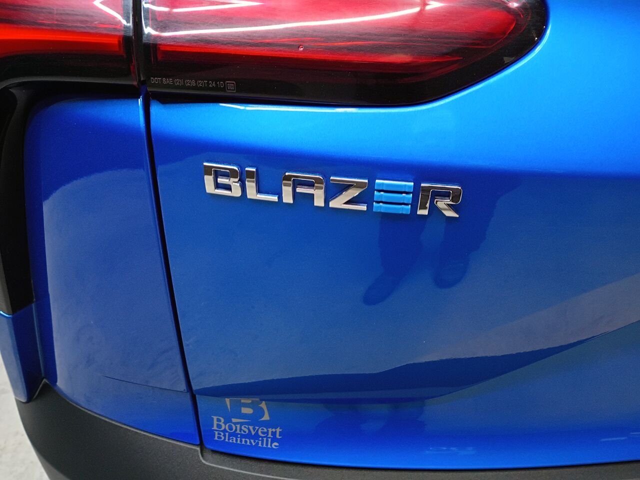 2025 Chevrolet Blazer EV Blue Blainville - photo #9
