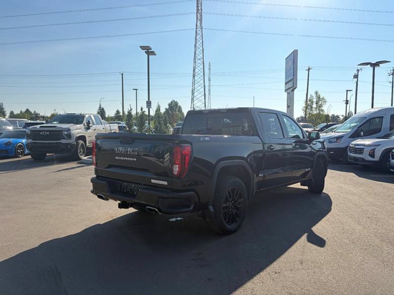 2021 GMC Sierra 1500 4WD Crew Cab 147 Elevation Black Sherwood Park - photo #4
